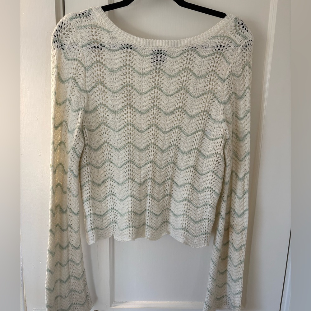 Light Knit Top - Picture 2 of 2